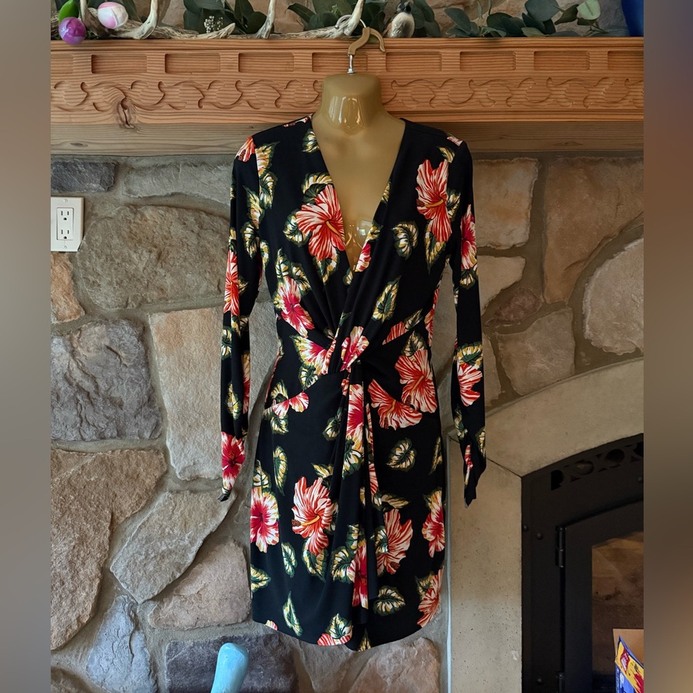New Le Superbe Floral Hibiscus Dress Medium